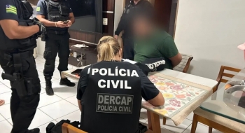 Polícia prende 6 por clonar cartões de crédito